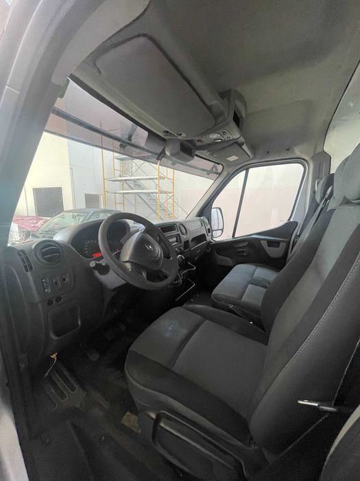 Renault Master 2.3cdti (L2H2)