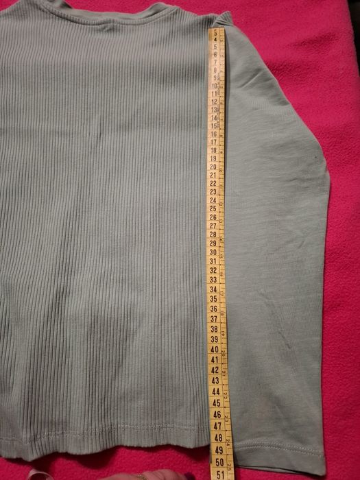 Кофта на дівчинку