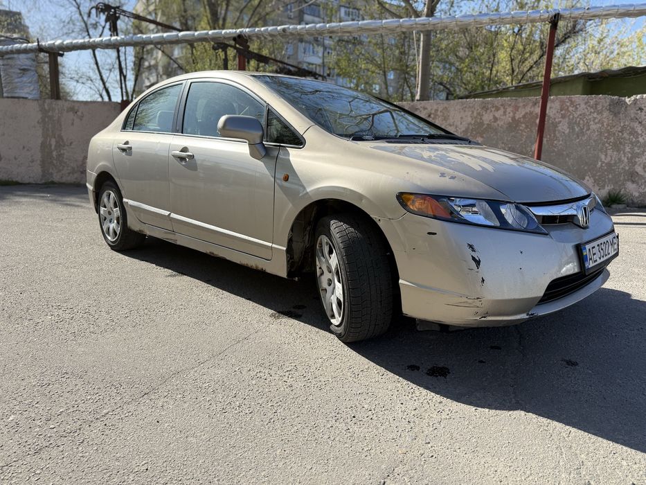 Honda Civic 1.8 бензин