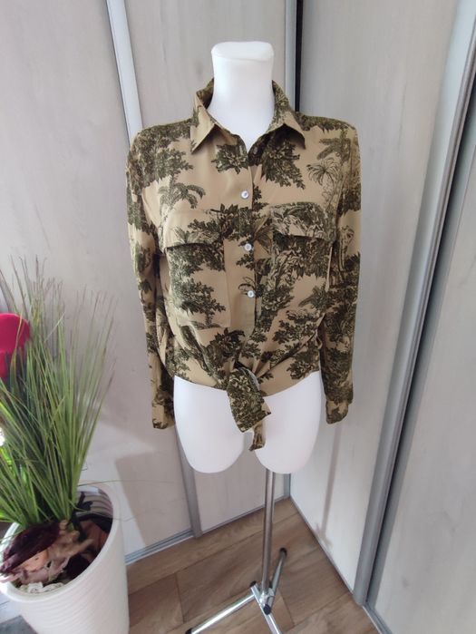 Koszula damska firmy Stradivarius,wiskozowa ,khaki , print drzew ,