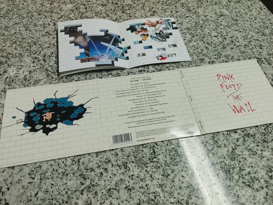 CD duplo Pink Floyd - The Wall
