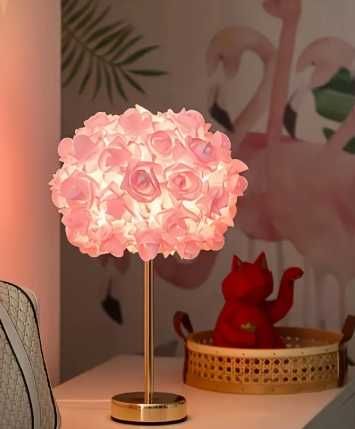 Luminária de Mesa Decorativa – Buquê de Rosas LED | 3 Tonalidades e Intensidade Regulável