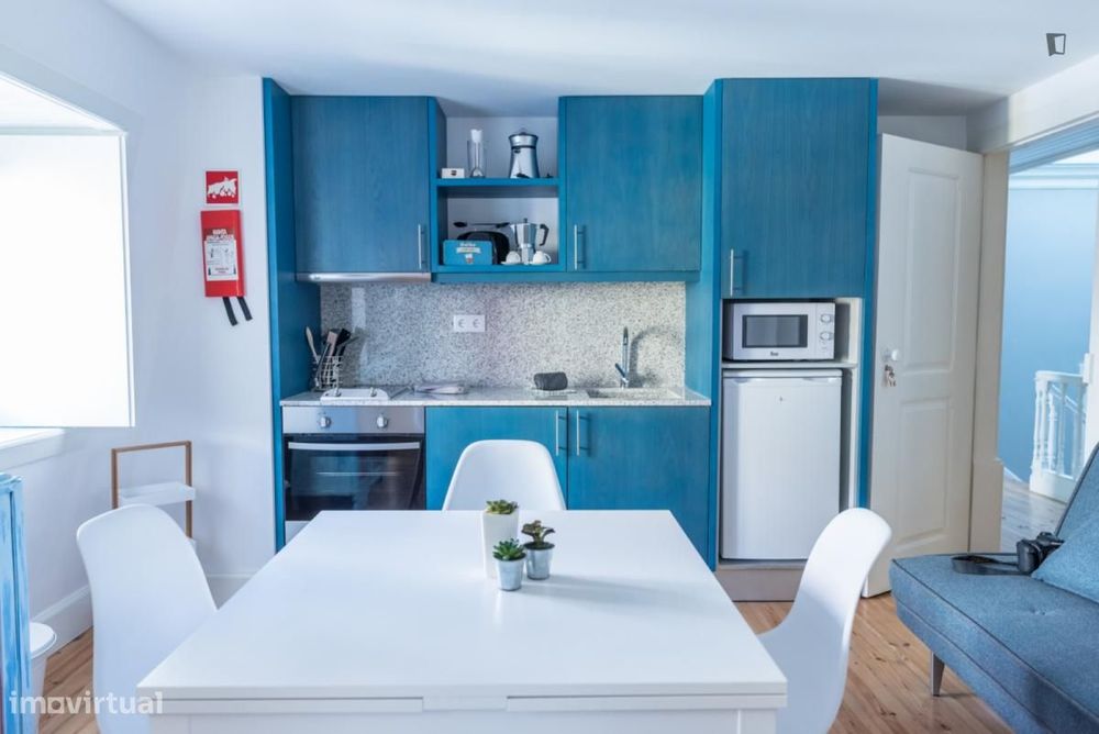 Apartamento com 2 quartos - localizado em Montes Claros Coimbra
