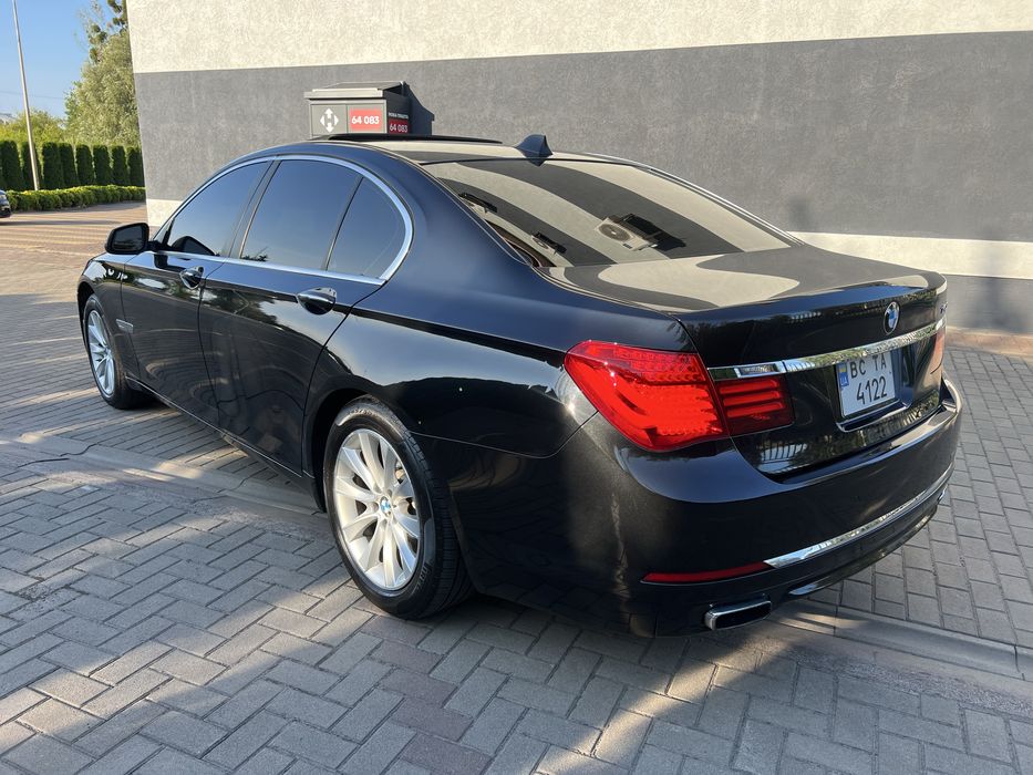 BMW 7 Series 2013
