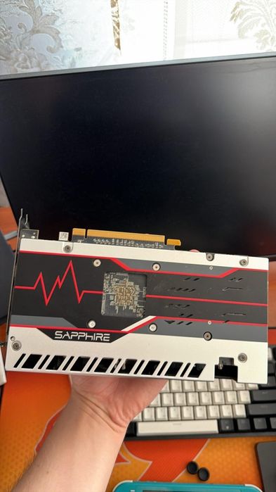Видеокарта Sapphire RX 580 8 GB