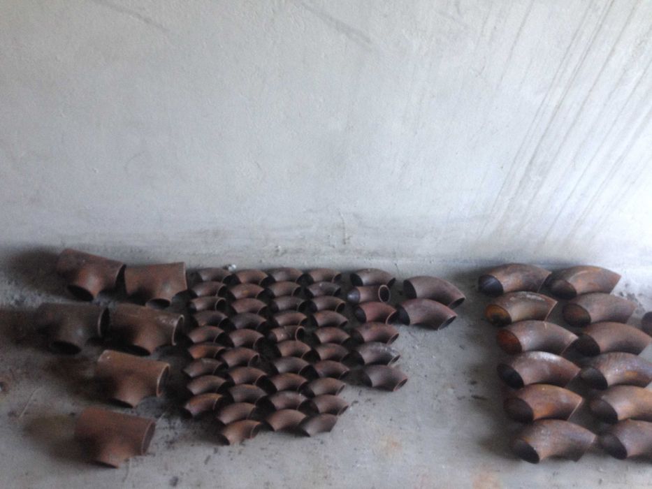 Отвод стальной 33 мм .вентель муфтовый  ду 40