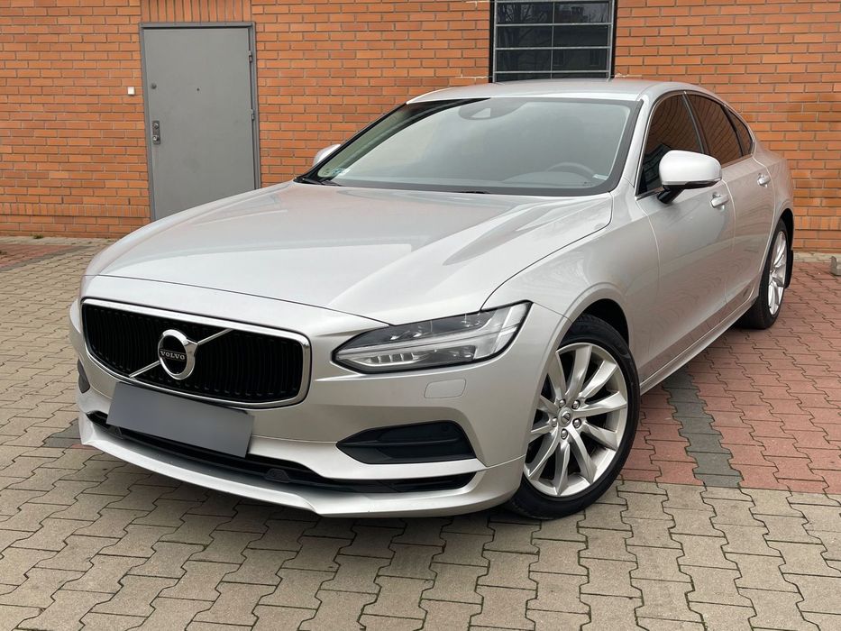 Volvo S90 / D4 Momentum / 2.0 190 KM / Automat /