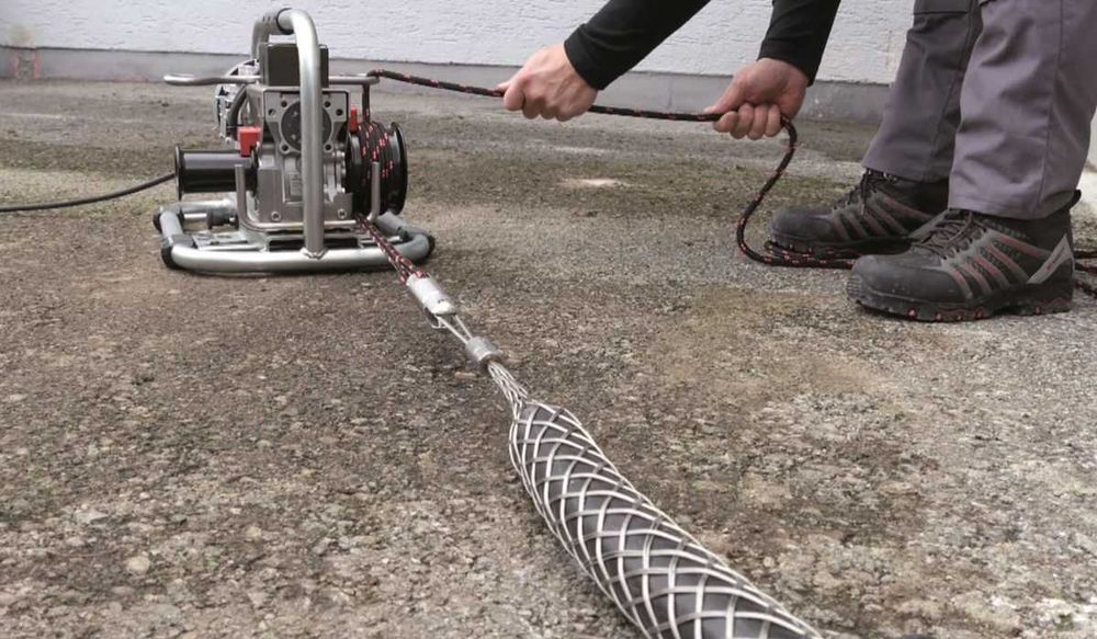 Wynajem wciągarka do kabli - elektryczna 800 kg, Wypożyczalnia