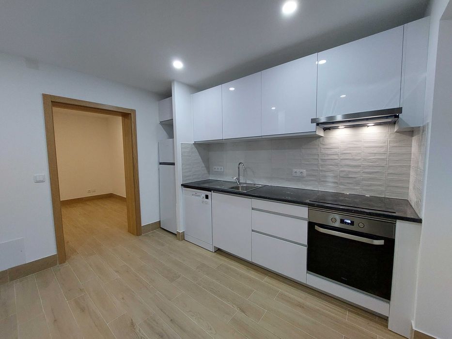 T2 Para arrendamento, Norton de Matos