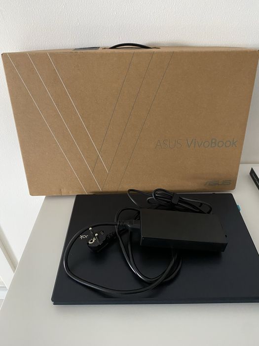 Portátil Asus VivoBook Ram 8G intel I7