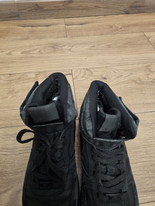 Nike Air Force з флісом