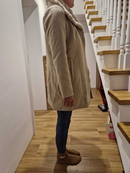 Płaszcz Mohito beżowy