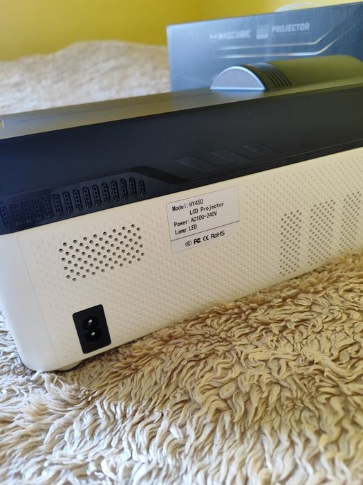 Projektor Magcubic HY450