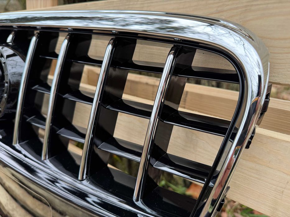 Grill Atrapa Audi Q7 4L 05-15 styl SQ7 CHROME