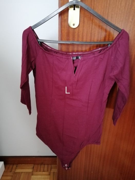 Body's e blusas.