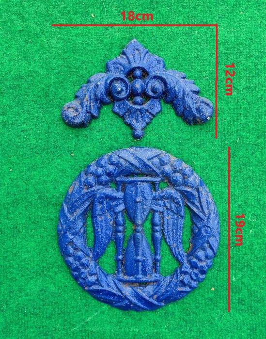 Par de peças em ferro vazado ou fundido pintados em azul
