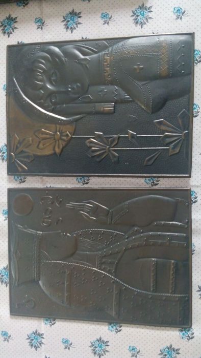 Чеканки в отличном состоянии