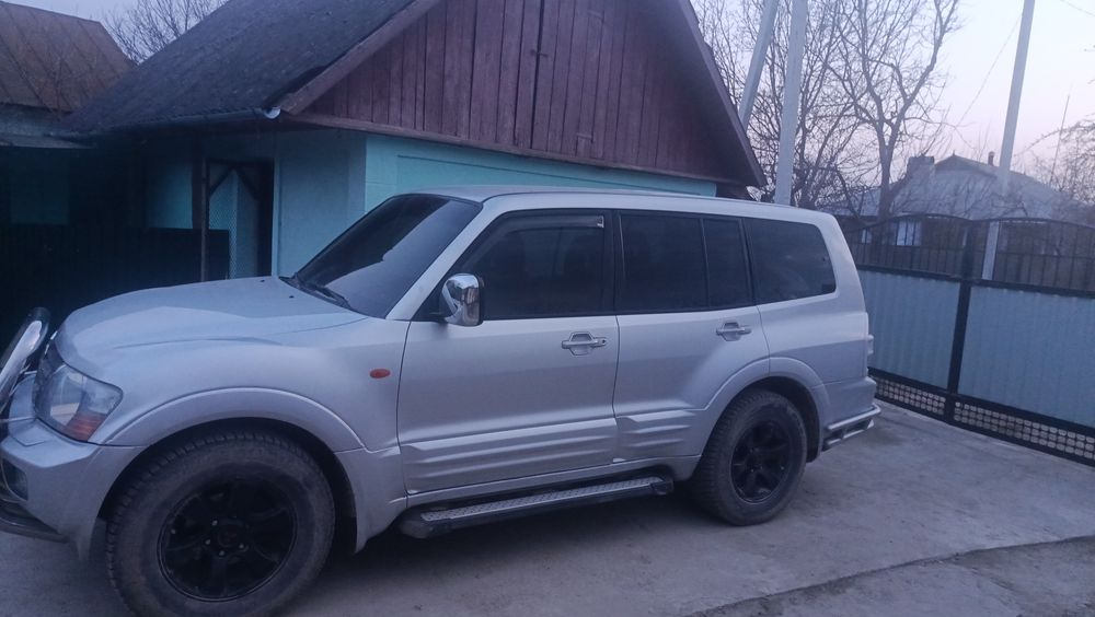 Міцубісі паджеро 3