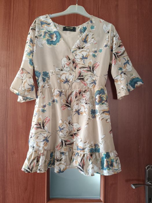 Sprzedam sukieneczkę