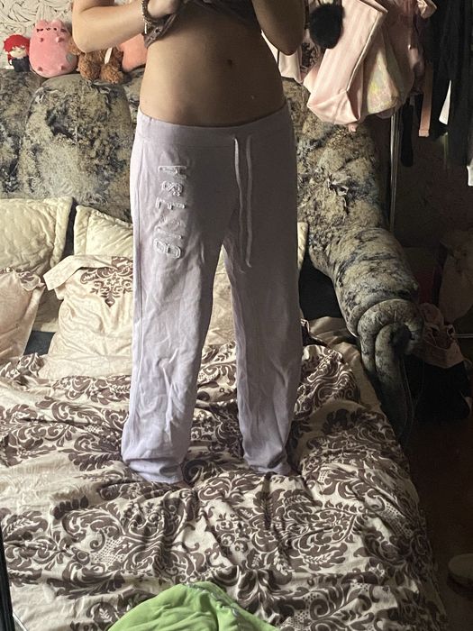 Бузкові штани Abercrombie & Fich