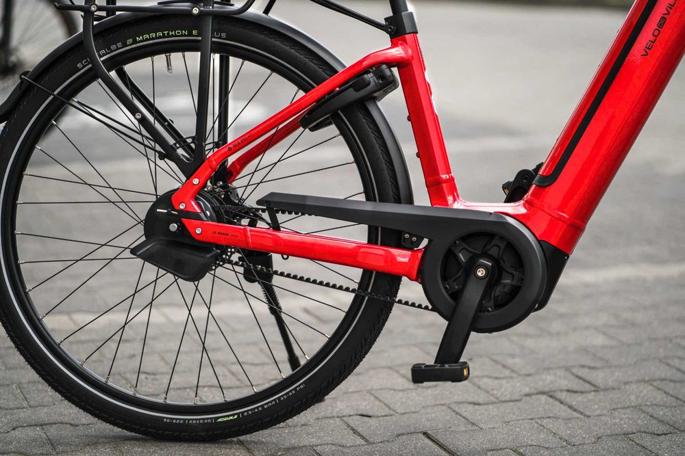 Rower elektryczny AEB 890 PRO,  do miasta i rekreacji, okazja, FV23%