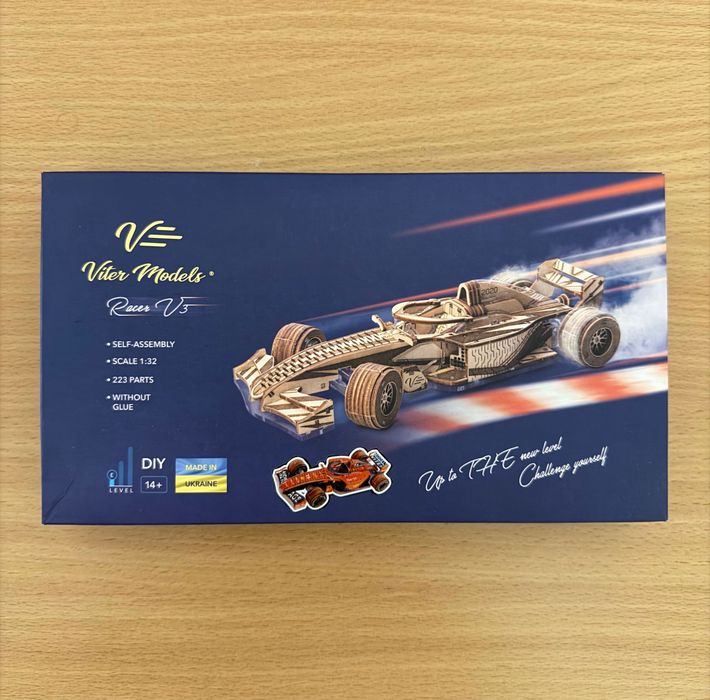 Дерев'яний конструктор Racer v3 Formula 1 Vіter Models