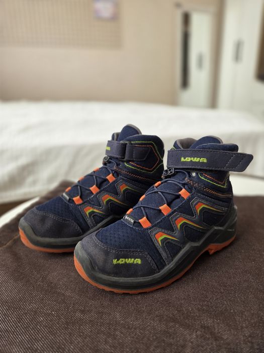 Тренінгові черевики LOWA GORE-TEX — 32 розмір