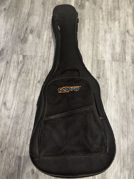 Sprzedam gitarę firmy Yamaha