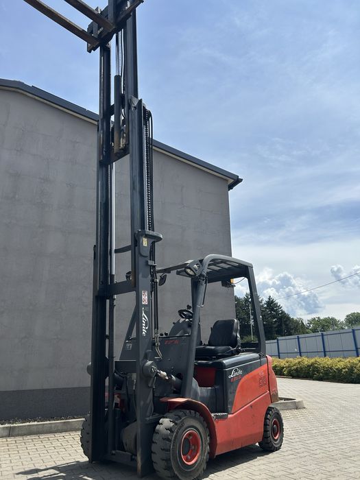 Wózek widlowy Linde E 25
