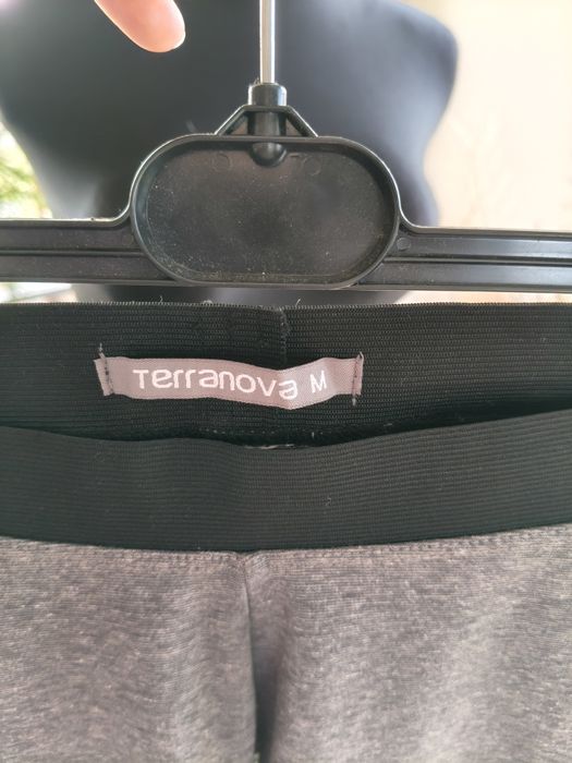 Legginsy szare terranova M