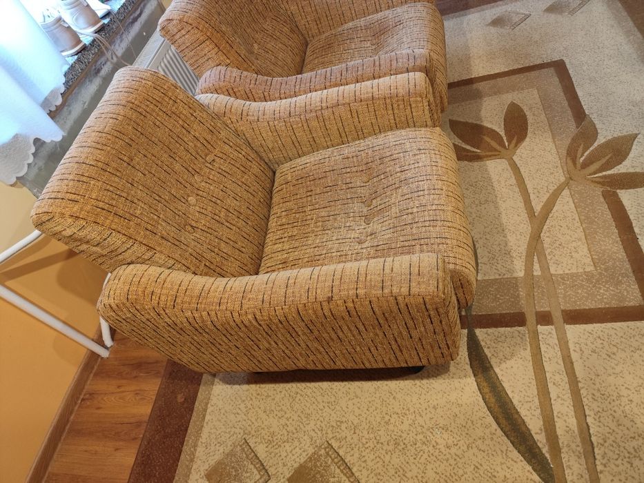 2 fotele stan bardzo dobry