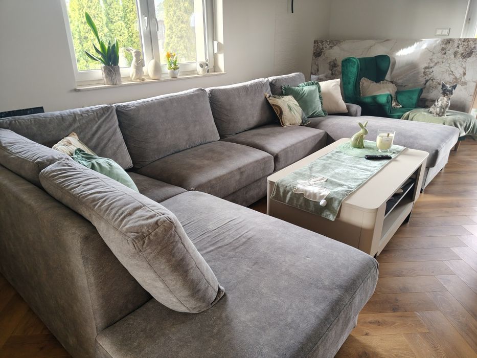 Sprzedam  duży narożnik z fotelem