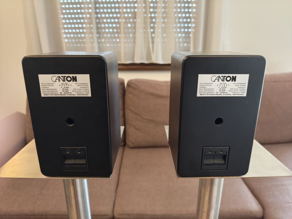 Canton GL 210 kolumny