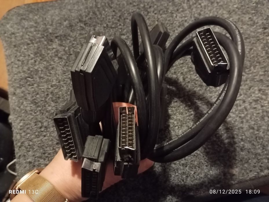 Conjunto de 4 cabos SCART