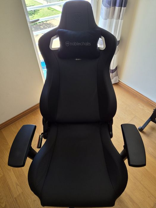 Cadeira Gaming Noblechairs EPIC Black Edition | 1 ano de uso | como nova com garantia