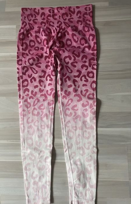 Лосины розовые леопардовые