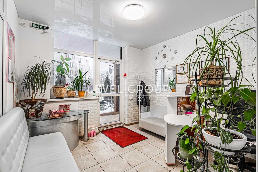 Продаж комерції -діюча клініка вул.Олени Пчілки,3в ЖК Традиція Позняки