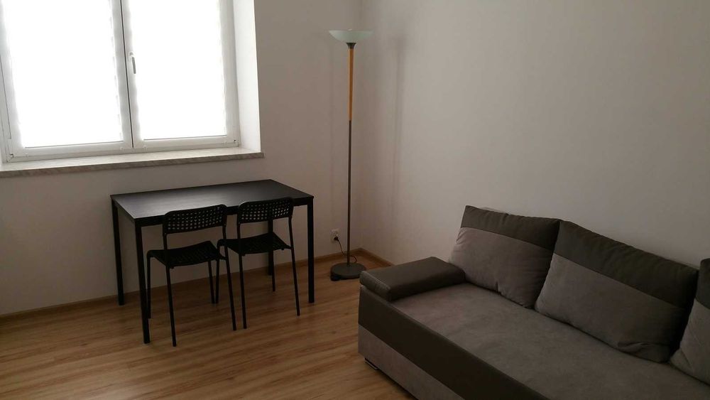 Kawalerka w CENTRUM Rybnika do wynajęcia