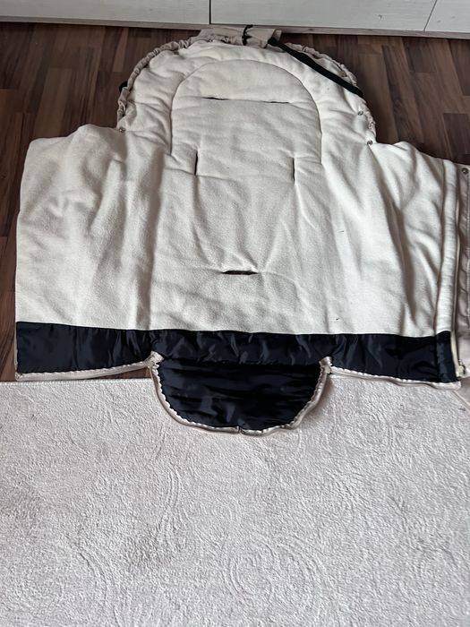 Продам спальный мешок для коляски или санок.