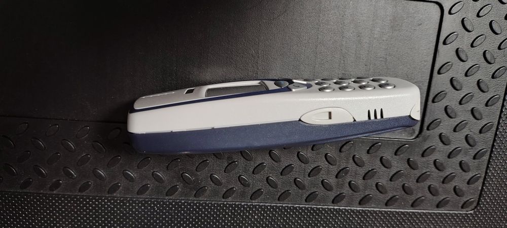 Nokia 3310 (3330) оригінал