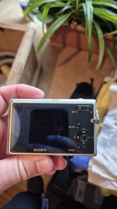 Цифрова камера фотоапарат Sony cyber-shot DSC-Т20