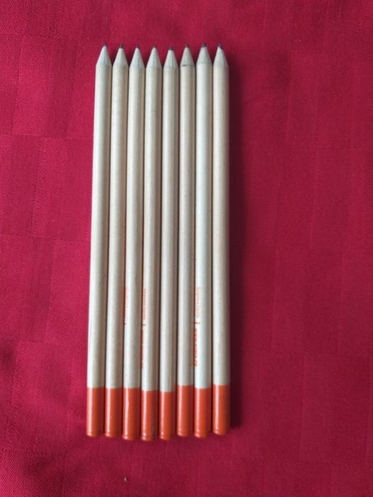 Олівці прості  Польща