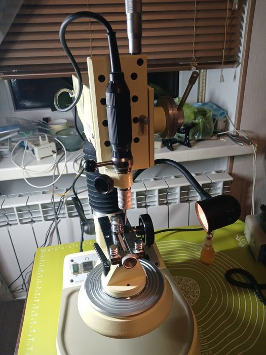 Продам новый зуботехнический фрезерный станок  Bredent  BF 2