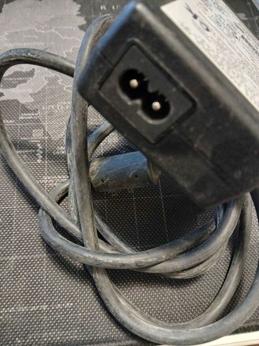 робочий вживаний Блок Живлення Delta 5,2V 4,4A DC & 12V 0,56A DC - 26W