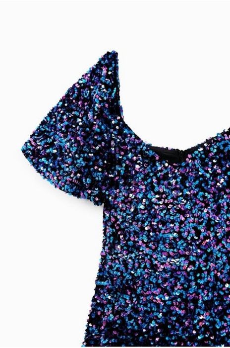 Надзвичайно святкова сукня від Zara