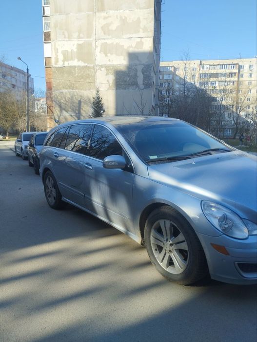 Мерседес r320 у гарному стані