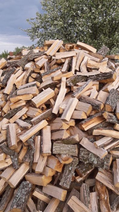 Дрова від 1500грн дуб,ясень,акація та сосна ,колоті. Доставка 1-2 дні.