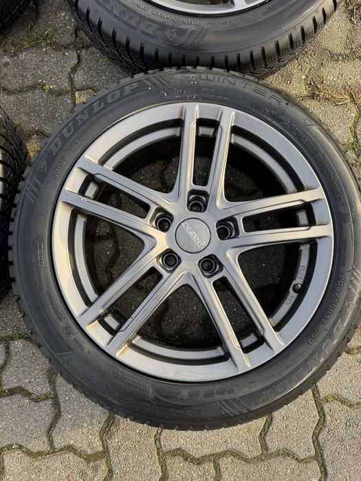 Шини зимові як нові 2025 р Dunlop 205 55 R17 Golf R GTI 7 8 Octavia