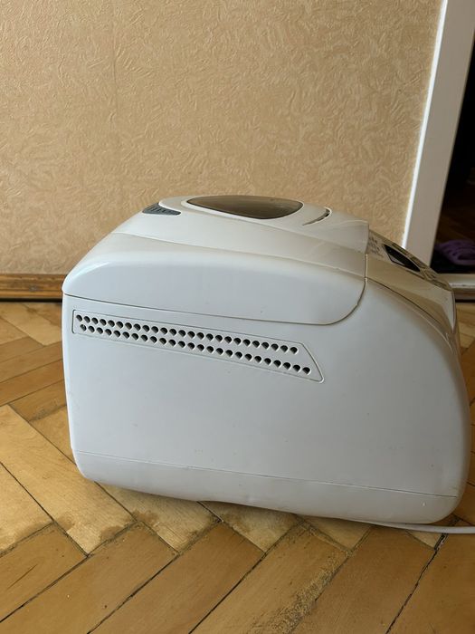 Продам Хлібопічку Binatone