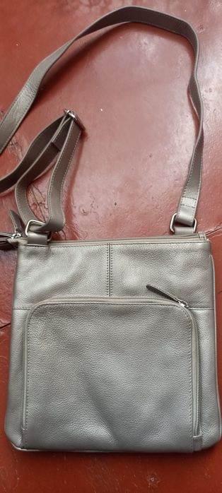 Продам жіночу сумочку